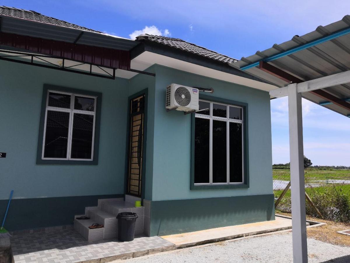 Ummi'S Homestay Besut Kampung Kuala Besut Extérieur photo